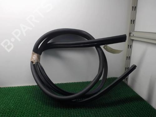 Used Rubber door seal MERCEDES-BENZ CITAN Box Body/MPV (W415) 109 CDI (415.601, 415.603, 415.605) (90 hp) 22076768