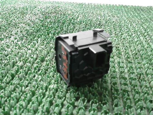 Headlight switch RENAULT CLIO IV (BH_) 0.9 TCe 90 (BHNF, BHMA, BHMH, BHJK, BHJR) | BP25433139I24 - Image 3