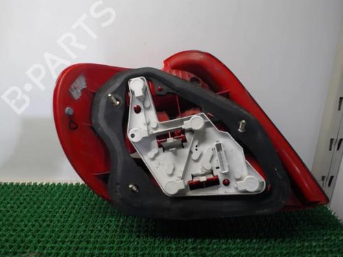 Used Right taillight Right taillight 22076518 22076518