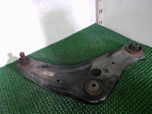 Used Right front suspension arm RENAULT KADJAR (HA_, HL_) 1.2 TCe 130 (HLMR) (130 hp) 22086844