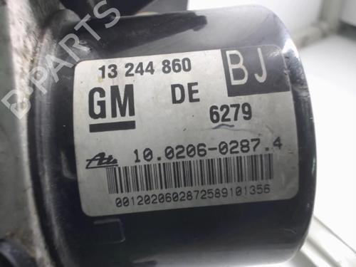 Used ABS pump OPEL ZAFIRA / ZAFIRA FAMILY B (A05) 1.7 CDTI (M75) (125 hp) 22082452