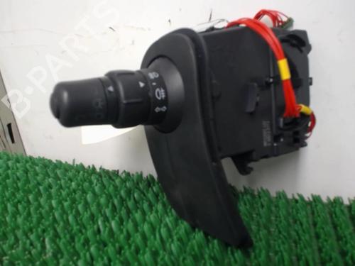 switch-renault-clio-iii-br01-cr01-15-dci-2005-2006-2007-2008-2009-2010-2011-2012-2013-2014-22086578 main image