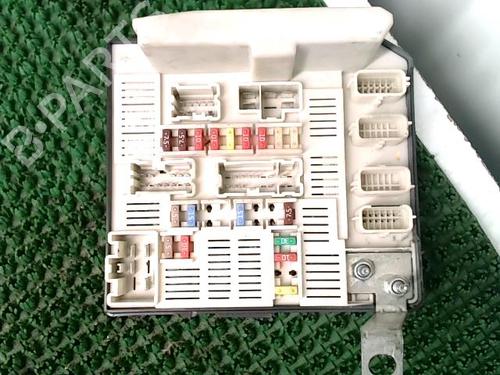 Used Fuse box Fuse box RENAULT GRAND SCÉNIC II (JM0/1_) 2.0 dCi (JM1K) (150 hp) 22089546 22089546