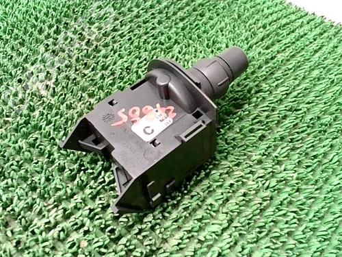 Used Switch Switch RENAULT SCÉNIC II (JM0/1_) 1.6 (JM0C, JM0J, JM1B) (113 hp) 26490243 26490243