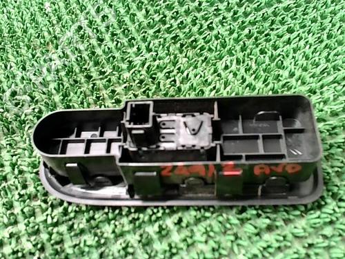 Used Right front window switch Right front window switch CITROËN C3 II (SC_) 1.2 VTi 82 (82 hp) 29315672 29315672