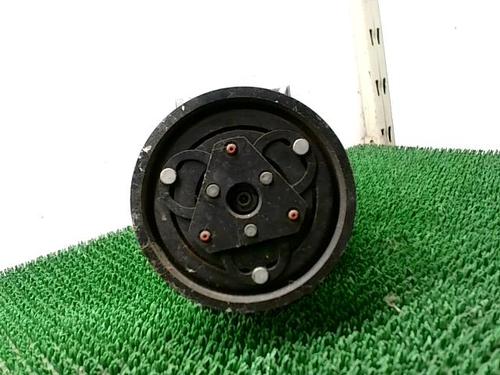 Used AC compressor AC compressor DACIA SANDERO II 1.5 dCi (90 hp) 22696530 22696530