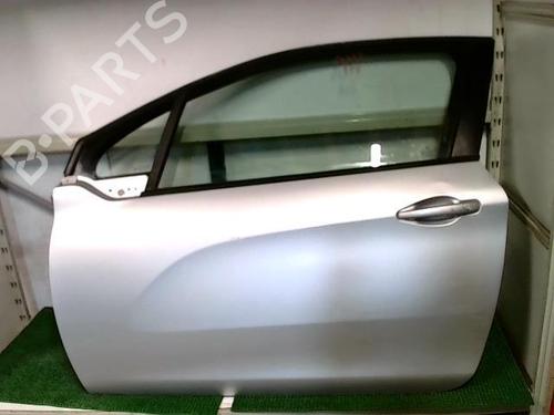 Used Left front door Left front door 20874030 20874030