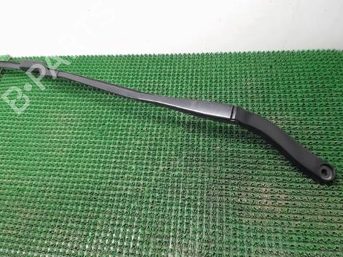 Used Front windshield wiper arm RENAULT TRAFIC III Van (FG_) 2.0 dCi 120 (FGMN) (120 hp) 22083317