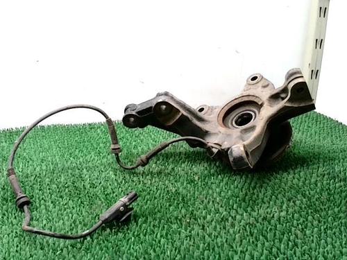 Used Left front steering knuckle Left front steering knuckle RENAULT ZOE (BFM_) ZOE (88 hp) 22089127 22089127