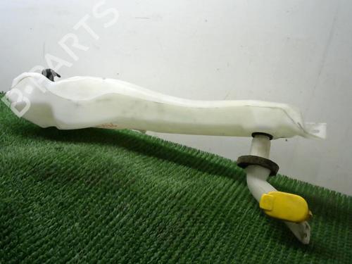 Used Windscreen washer tank Windscreen washer tank RENAULT MEGANE I (BA0/1_) 1.4 e (BA0E, BA0V) (75 hp) 31823403 31823403