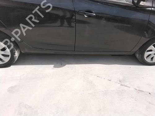 hyre-side-kjol-renault-zoe-bfm_-2012-37745150 main image