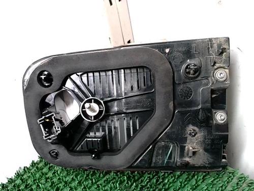 Used Left tailgate light Left tailgate light CITROËN C4 CACTUS 1.5 BlueHDi 100 (102 hp) 20875989 20875989