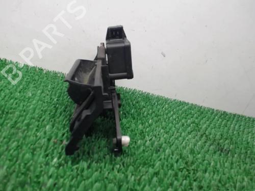 Trunk håndtak PEUGEOT 206 Hatchback (2A/C) 2.0 HDI 90 (90 hp) 22086500