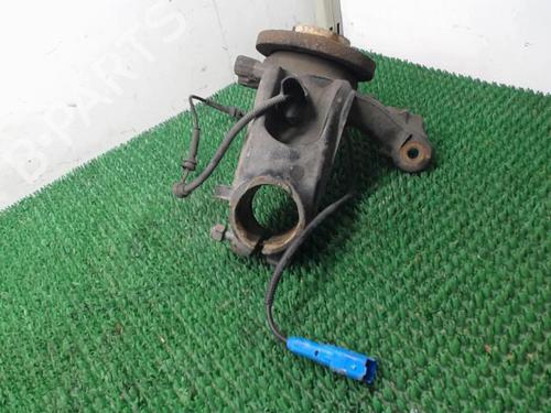 Used Left front steering knuckle Left front steering knuckle PEUGEOT 208 I (CA_, CC_) 1.6 GTi (208 hp) 22087758 22087758