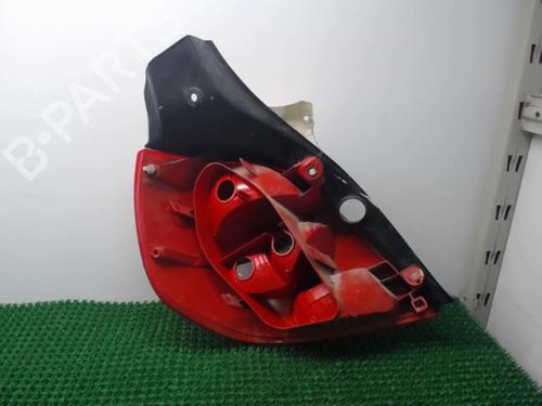 Right taillight RENAULT CLIO III (BR0/1, CR0/1) 1.2 16V (BR02, BR0J, BR11, CR02, CR0J, CR11) | BP22077060C35 
