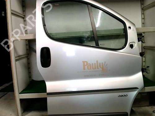 Used Right front door OPEL VIVARO A Van (X83) 2.0 CDTI (F7) (114 hp) 28706934