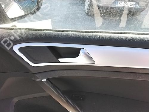 Used Front right interior door handle Front right interior door handle VW GOLF VII (5G1, BQ1, BE1, BE2) [2012-2021] 35780515 35780515