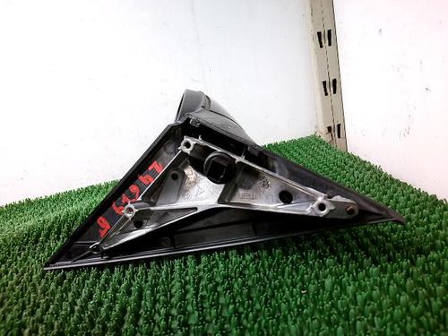 Used Right mirror Right mirror 39520086 39520086