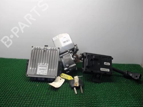 Used Electronic module Electronic module RENAULT CLIO III (BR0/1, CR0/1) 1.5 dCi (BR17, CR17) (86 hp) 22076330 22076330