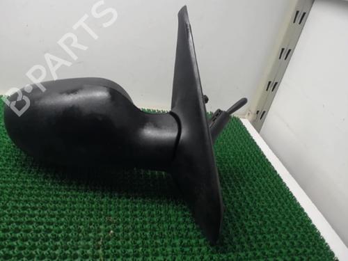 Used Right mirror Right mirror 22077024 22077024