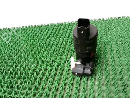 Used Washer pump Washer pump CITROËN C3 III (SX) 1.5 BlueHDi 100 (SXYHYP, SXYHTU) (102 hp) 22092034 22092034