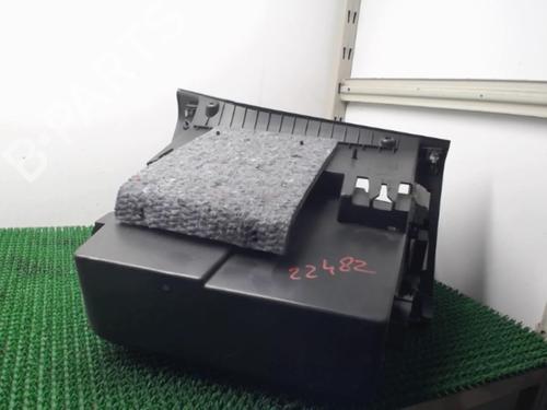 Used Glove box PEUGEOT 308 II (LB_, LP_, LW_, LH_, L3_) 1.6 HDi (92 hp) 22084443