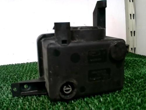 Used Right front fog light Right front fog light 20876886 20876886