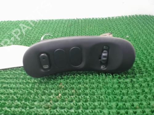 Used Headlight switch RENAULT ESPACE III (JE0_) 2.2 12V TD (JE0E, JE0H, JE0P) (113 hp) 25262080