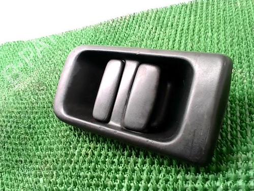 Maneta exterior trasera derecha RENAULT MASTER II Van (FD) 2.2 dCI 90 (FD0G, FD0N, FD2G, FD2N, FD3G, FD3N) | BP30628905C130