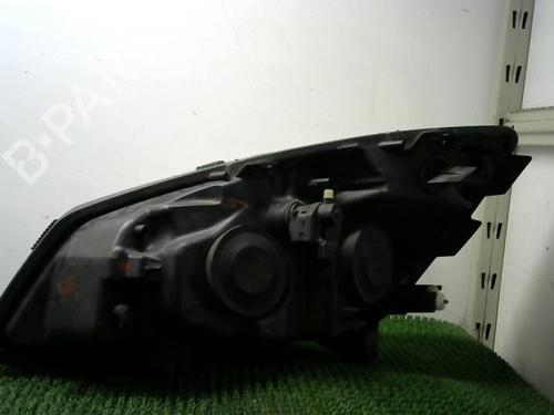 Used Right headlight Right headlight RENAULT GRAND SCÉNIC II (JM0/1_) 1.9 dCi (JM0G, JM12, JM1G, JM2C) (120 hp) 32223107 32223107
