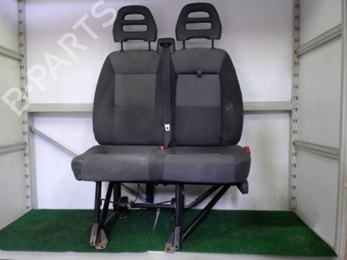 Stol høyre foran PEUGEOT BOXER Van 2.2 HDi 120 (120 hp) 22084650