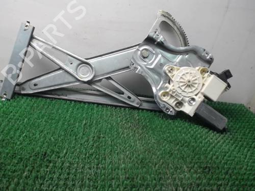 Used Front right window mechanism TOYOTA COROLLA (_E12_) 2.0 D-4D (CDE120R, CDE120L_) (116 hp) 22086632
