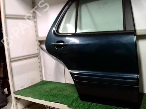 Porta posteriore destra MERCEDES-BENZ M-CLASS (W163) ML 400 CDI (163.128) (250 hp) 23043732