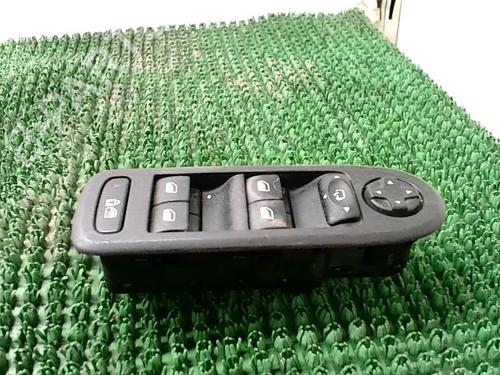 Used Left front window switch PEUGEOT 308 I (4A_, 4C_) 1.6 HDi (109 hp) 29161611