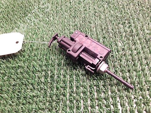 Used Fuel door actuator RENAULT ESPACE IV (JK0/1_) 2.0 dCi (JK01, JK02, JK1J, JK1K, JK1H) (150 hp) 22090002