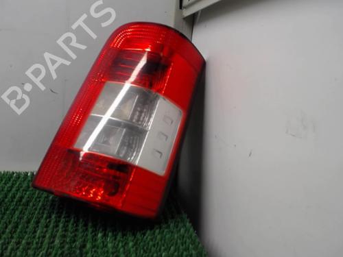 Used Right taillight Right taillight 22084774 22084774