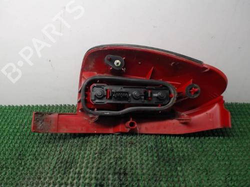 Used Right taillight PEUGEOT 306 Break (7E, N3, N5) 1.9 D (69 hp) 22079341