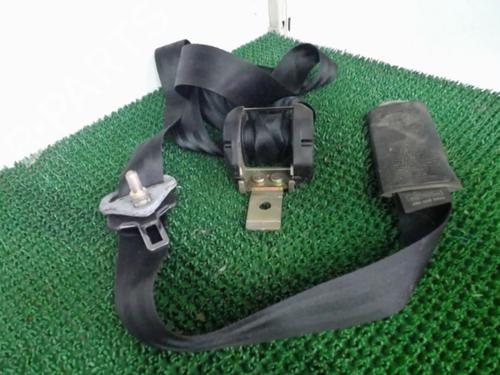 Used Front left seatbelt Front left seatbelt RENAULT TRAFIC Van (T_, P_, V_) 2.2 (95 hp) 22086944 22086944