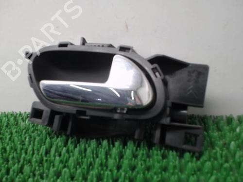 Used Front right interior door handle Front right interior door handle PEUGEOT 207 CC (WD_) 1.6 HDi (109 hp) 22084321 22084321