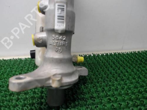 Used Brake master cylinder Brake master cylinder RENAULT MEGANE III Hatchback (BZ0/1_, B3_) 1.5 dCi (BZ0C) (90 hp) 22077862 22077862