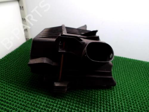 Used Air filter box Air filter box VW POLO IV (9N_, 9A_) 1.4 TDI (70 hp) 22082623 22082623