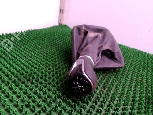 Used Shift knob Shift knob SEAT IBIZA IV (6J5, 6P1) 1.2 TSI (105 hp) 22082655 22082655