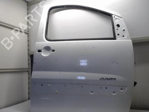 Used Right front door Right front door 22081922 22081922