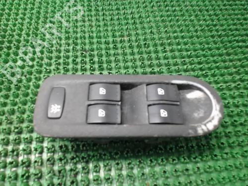 Used Switch Switch RENAULT SCÉNIC II (JM0/1_) 1.6 (JM0C, JM0J, JM1B) (113 hp) 22080795 22080795
