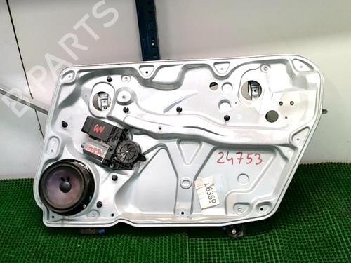 Alzavetro anteriore destra VW PASSAT B5.5 (3B3) 1.9 TDI | BP29900839C23