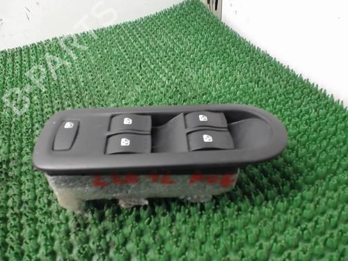 Used Switch RENAULT SCÉNIC II (JM0/1_) 1.6 (JM0C, JM0J, JM1B) (113 hp) 22081713