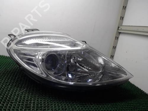 Used Right headlight Right headlight CITROËN C8 (EA_, EB_) 2.2 HDi (128 hp) 22085733 22085733