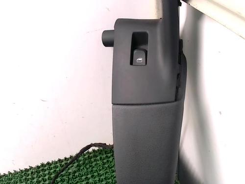 Used Left rear window switch Left rear window switch AUDI Q3 (8UB, 8UG) 2.0 TFSI quattro (170 hp) 22089803 22089803