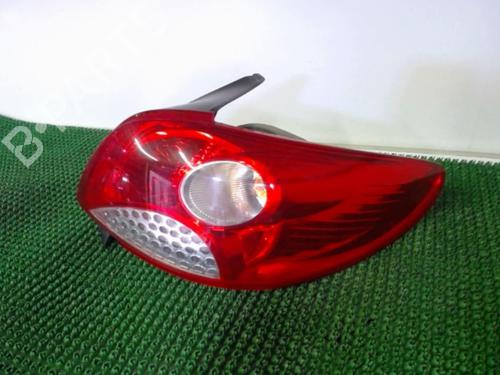 Right taillight PEUGEOT 206+ (2L_, 2M_) 1.4 HDi eco 70 | BP22077444C35 