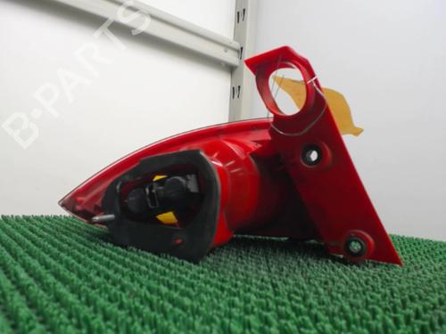 Used Right taillight Right taillight SEAT LEON (1P1) 1.9 TDI (105 hp) 22075950 22075950